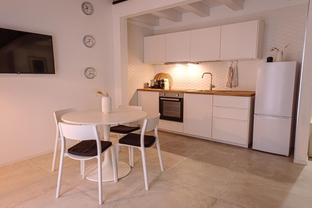 Garruba 92 Apartments Бари Екстериор снимка