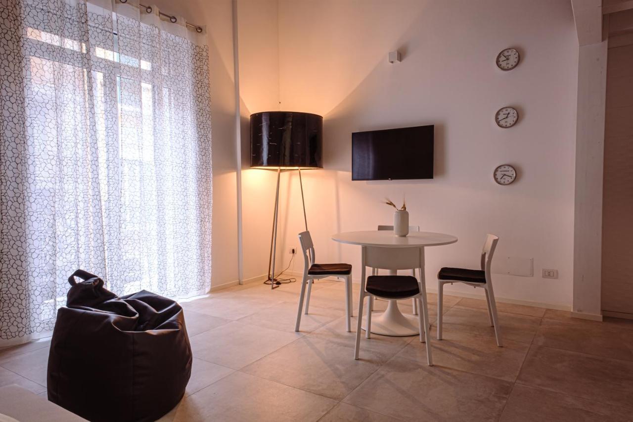 Garruba 92 Apartments Бари Екстериор снимка