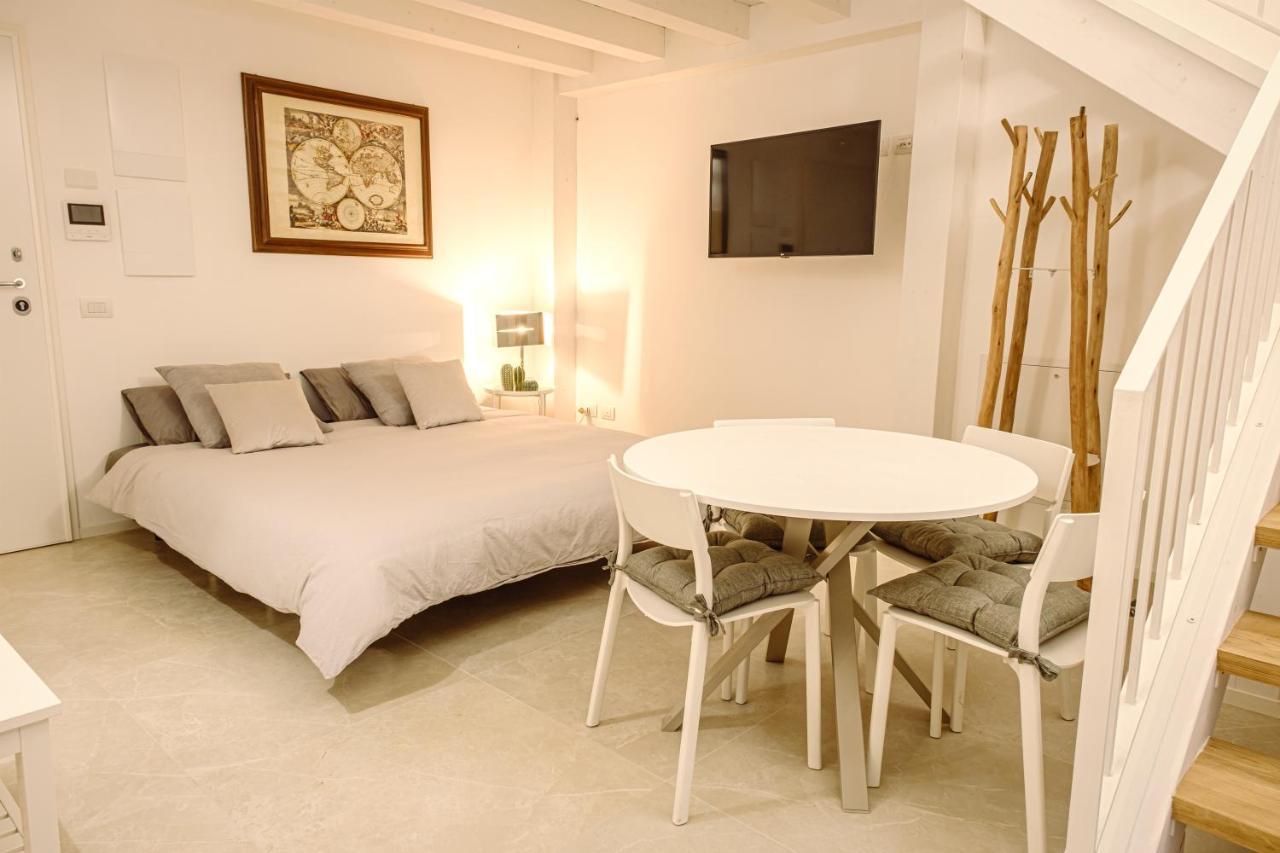 Garruba 92 Apartments Бари Екстериор снимка