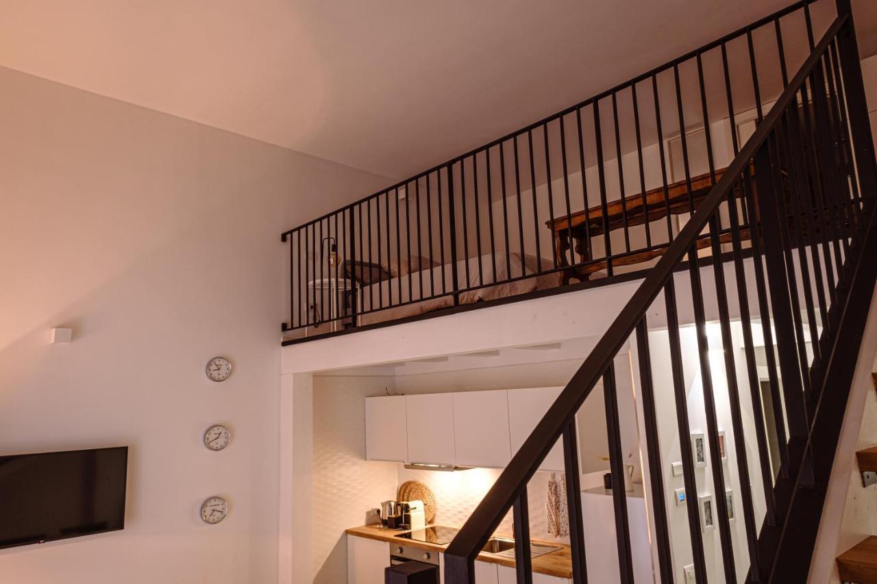 Garruba 92 Apartments Бари Екстериор снимка